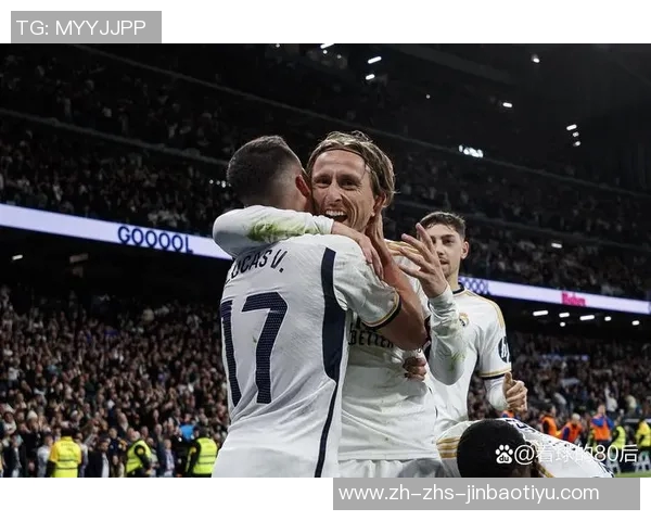 皇马与中国龙之队激情对决球场上的荣耀与梦想交汇 皇马与中国龙之队激情对决球场上的荣耀与梦想交汇